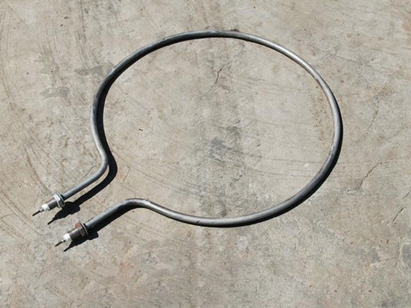 瓷套電加熱器